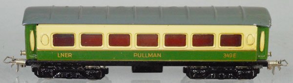 MARKLIN 349E LNER PULLMAN: HO ga, ca 1941, C9.
