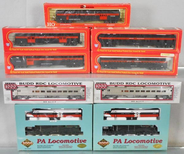 NEW HAVEN TRAIN SETS: HO ga, 2-rail, Proto 23978 & 23979 Budd RDC locos, 21682 & 21683 diesels, IHC 2809/0, 2785, 2809, 6548, 2786 & 2791 coaches, orig boxes & inserts, some have wear, C9-10.