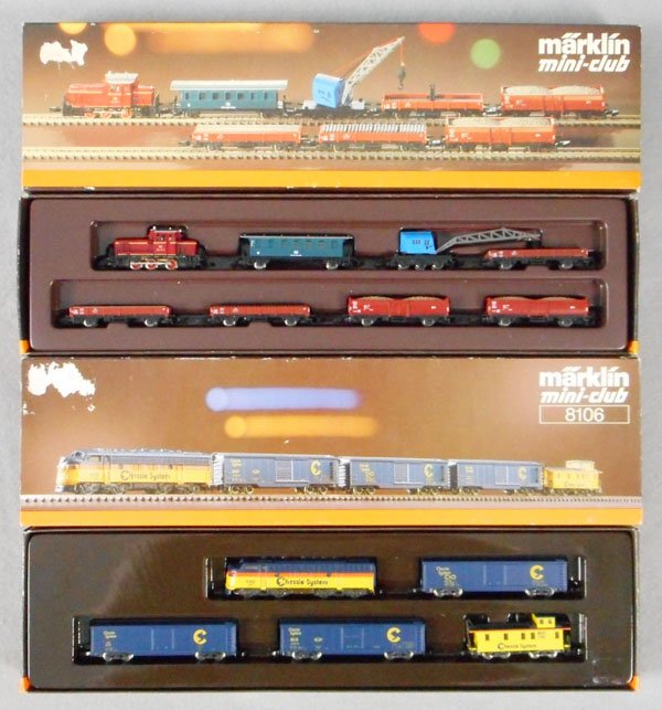 2 MARKLIN MINI CLUB TRAIN SETS: Z ga, 8106 Chessie freight set, 8103 diesel w/7 freight cars, orig boxes & inserts minor wear, C9-10.