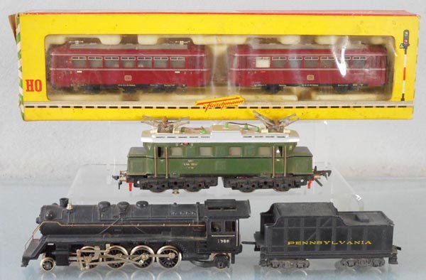 3 FLEISCHMANN LOCOS: HO ga, 2-rail, 1372 Railbus set, orig box worn, 1345/E44 loco, 1952, w/2-button pick ups, 1366 PRR loco & tender w/cowcatcher, C6-9.