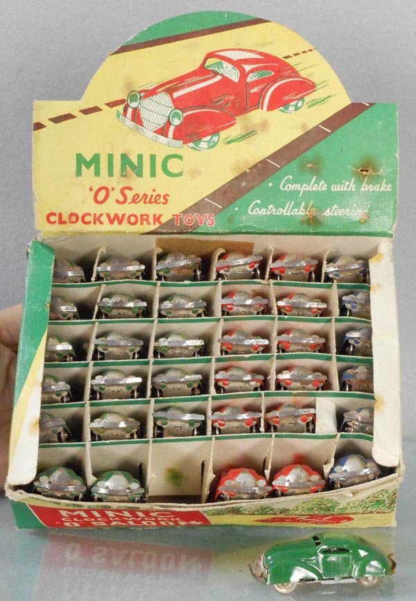 MINIC 93M SALOON TRADE BOX (1 of 1)