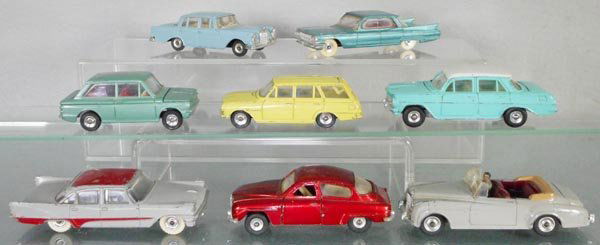 8 DINKY VEHICLES (1 of 1)