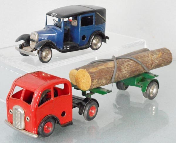 2 MINIC VEHICLES (1 of 1)