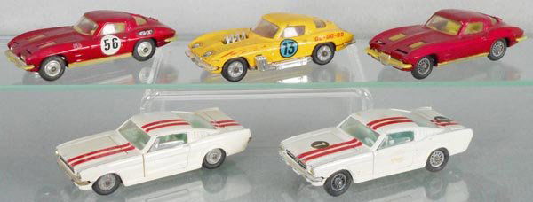 5 CORGI AUTOS (1 of 1)