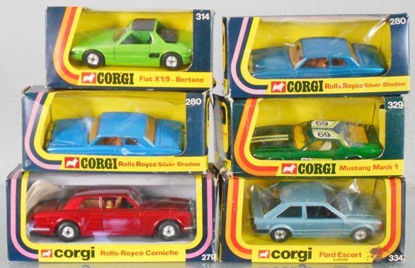 6 CORGI VEHICLES (1 of 1)