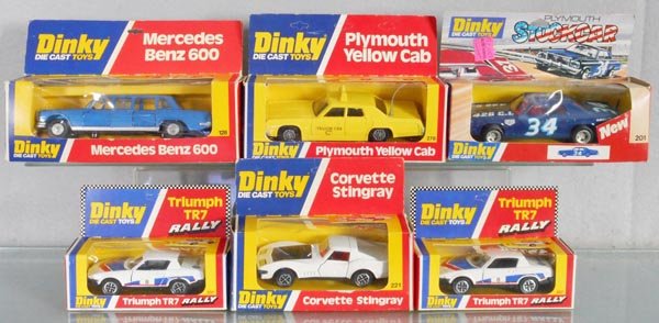 6 DINKY VEHICLES (1 of 1)