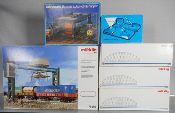 MARKLIN ACCESSORIES (1 of 1)