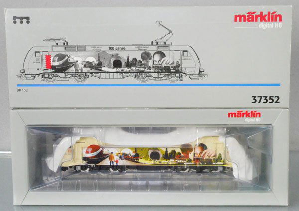 MARKLIN 37352 GERMAN ELECTRIC LOCO (1 of 1)