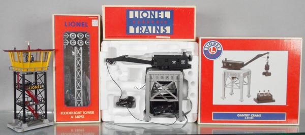 3 LIONEL ACCESSORIES (1 of 1)