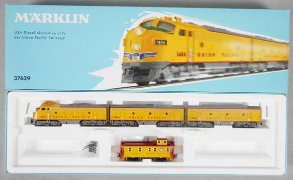 MARKLIN 37629 UP DIESEL SET (1 of 1)