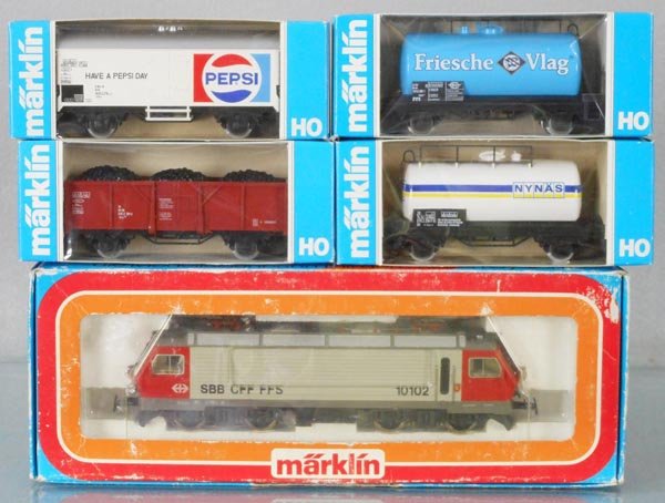 MARKLIN TRAIN SET (1 of 1)