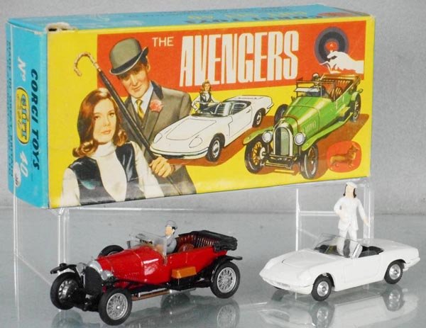 CORGI GIFT SET 40 THE AVENGERS (1 of 1)
