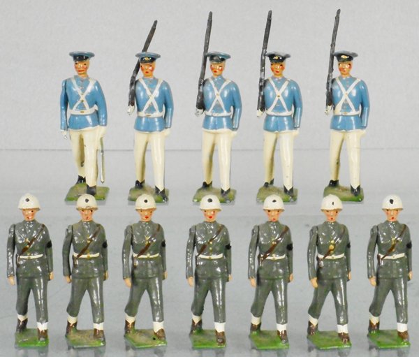 BRITAINS LOT: 5 pcs from Set 2099 Venezuelan Military School Cadets, 7 pcs from Set 2021 US Military Police, C5-7.