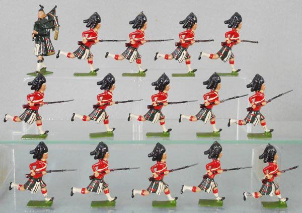 BRITAINS SET 2062 SEAFORTH HIGHLANDERS (1 of 1)