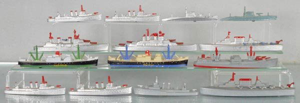 14 TOOTSIETOY SHIPS (1 of 1)