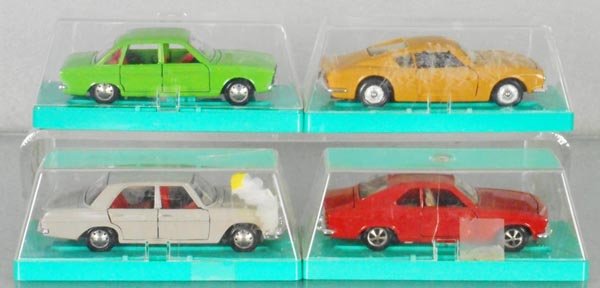 4 MARKLIN AUTOS (1 of 1)