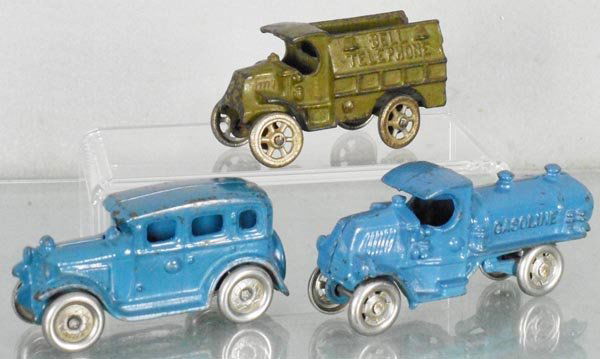 3 CAST IRON VEHICLES (1 of 1)