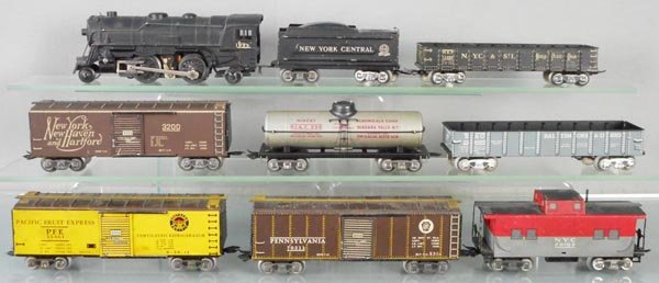 MARX TRAIN SET: O ga, 999 loco & tender w/7 freight cars, C5-7.