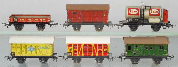 6 MARKLIN FREIGHT CARS (1 of 1)