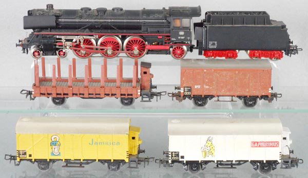 MARKLIN TRAIN SET (1 of 1)