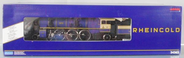MARKLIN MAXI 54563 RHEINGOLD LOCO & TENDER (1 of 1)