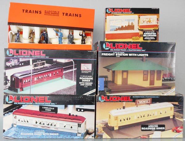 6 LIONEL ACCESSORIES (1 of 1)