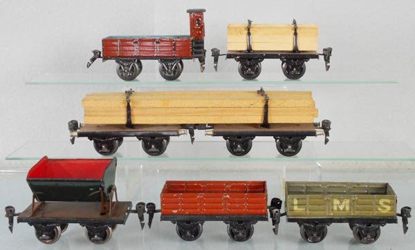 6 MARKLIN FREIGHT CARS (1 of 1)