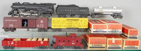 LIONEL TRAIN SET (1 of 1)