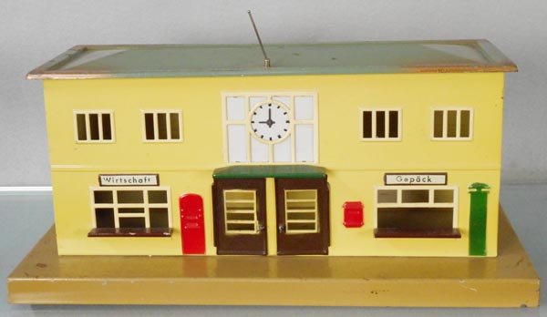 MARKLIN 2012 TRAIN STATION (1 of 1)