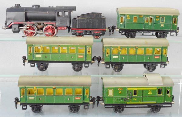 MARKLIN TRAIN SET (1 of 1)