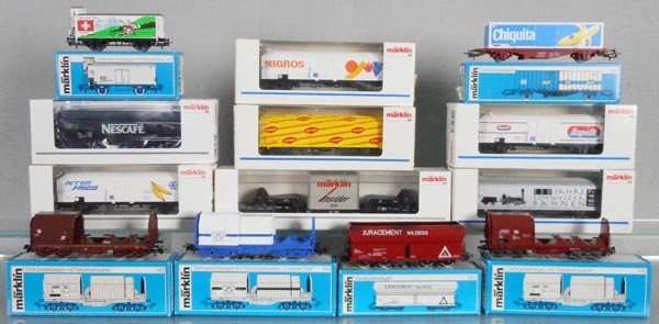 14 MARKLIN FREIGHT CARS (1 of 1)