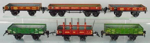 5 MARKLIN FREIGHT CARS (1 of 1)