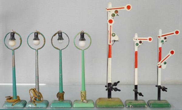 7 MARKLIN ACCESSORIES (1 of 1)