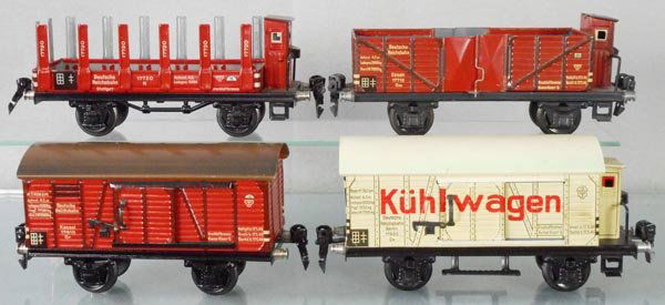 4 MARKLIN FREIGHT CARS (1 of 1)