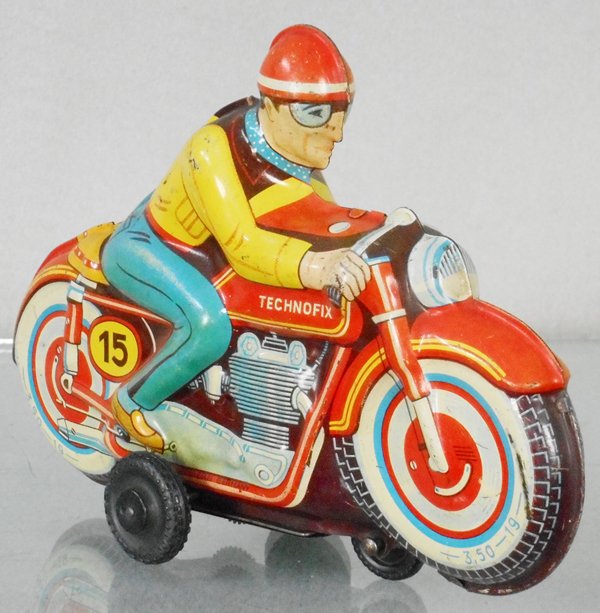 TECHNOFIX MOTORCYCLE (1 of 1)