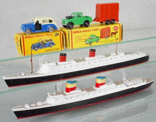 DINKY & TRI-ANG MINIC VEHICLES (1 of 1)