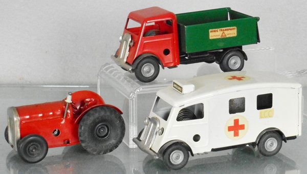 3 MINIC AUTOS (1 of 1)