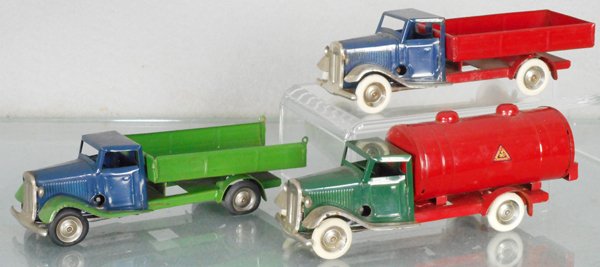 3 MINIC LORRIES (1 of 1)