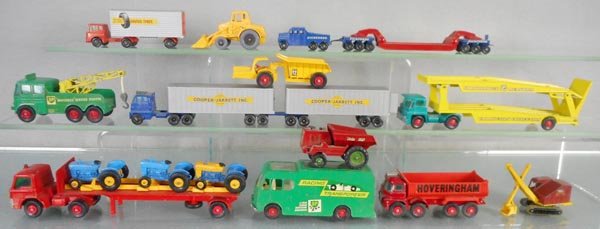 12 MATCHBOX MAJOR PACK & KING SIZE VEHICLES (1 of 1)