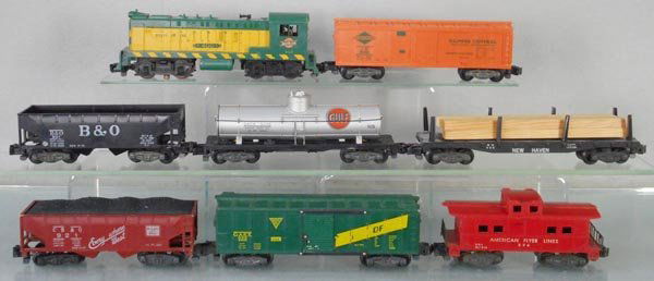 AMERICAN FLYER TRAIN SET (1 of 1)