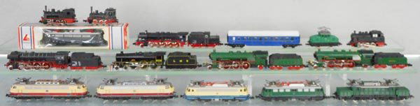 15 VINTAGE N GAUGE EUROPEAN LOCOS (1 of 1)