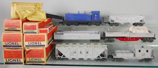 LIONEL TRAIN SET (1 of 1)