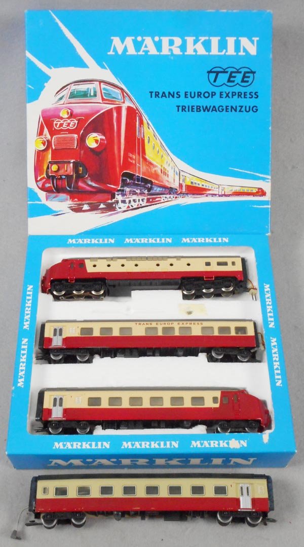 MARKLIN 3071 TEE SET (1 of 1)
