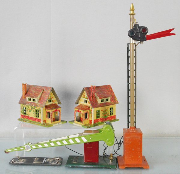 4 LIONEL ACCESSORIES (1 of 1)