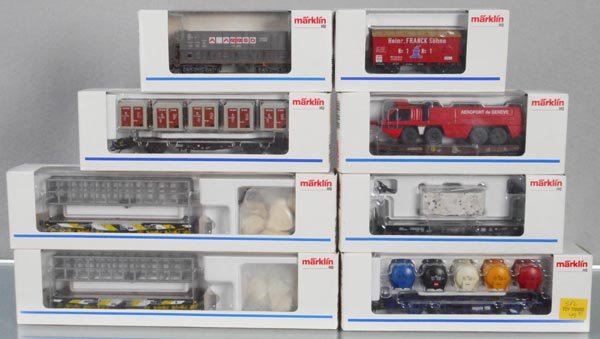 8 MARKLIN FREIGHT CARS (1 of 1)