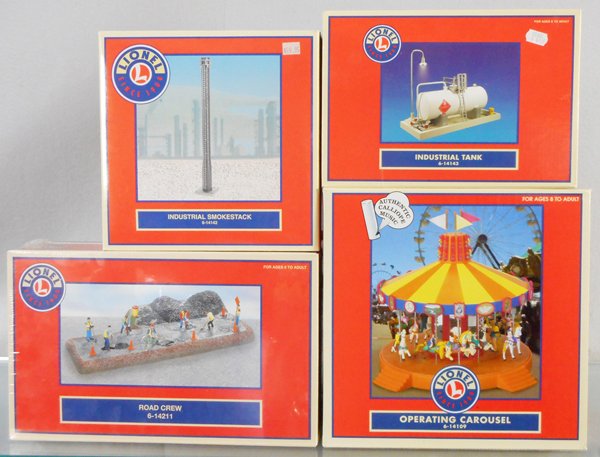 4 LIONEL ACCESSORIES (1 of 1)