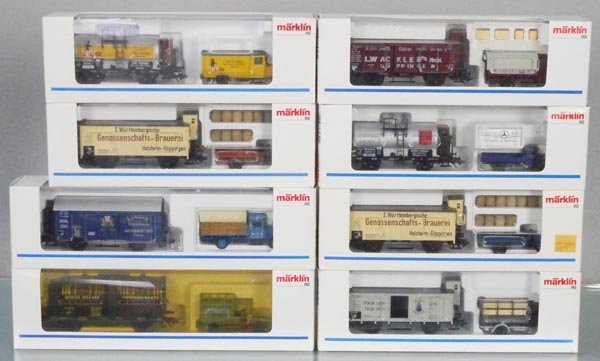 8 MARKLIN MUSEUM FREIGHT CARS (1 of 1)