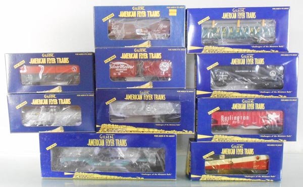 10 AMERICAN FLYER FREIGHT CARS (1 of 1)