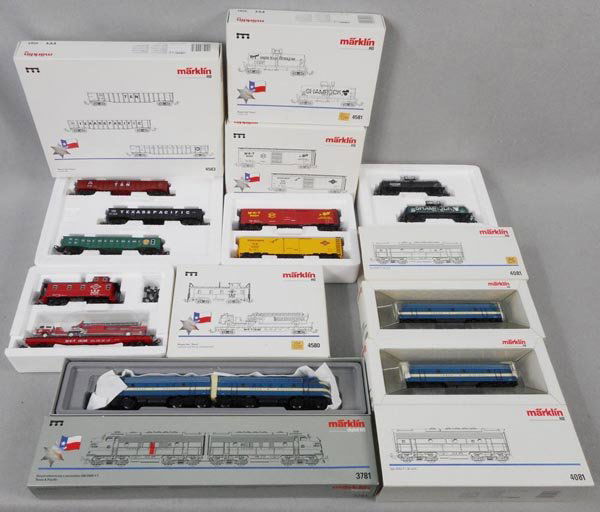 MARKLIN TEXAS & PACIFIC TRAIN SET (1 of 1)