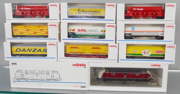 MARKLIN FREIGHT TRAIN SET (1 of 1)